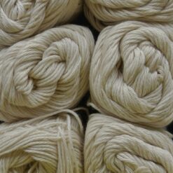 Cotton eight, katoen garen, ecru