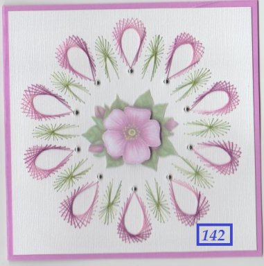 Laura's Design Patroon voorbeeld kaart borduurpatroon rond bloem 142