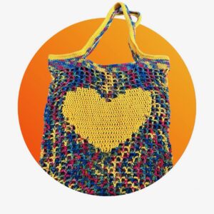 gehaakte netten tas - boodschappen tas van Saskia met warm regenboog cotton queen en rio